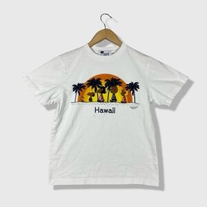 Surf's Up Peanuts T-Shirt Women XS White Hawaii Graphic Peanuts Beachy Aesthetic
